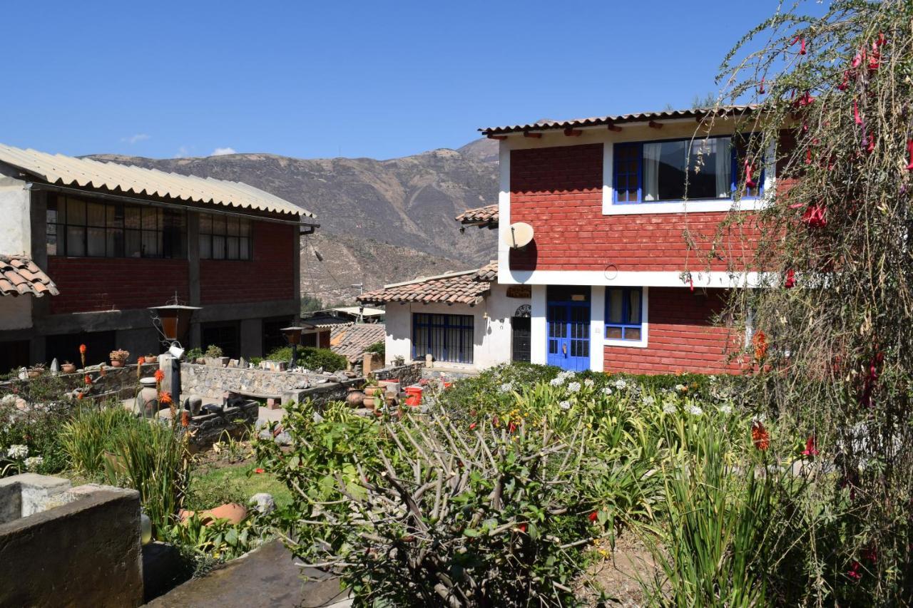 La Casita De Mi Abuela Hostel Mancos Bagian luar foto