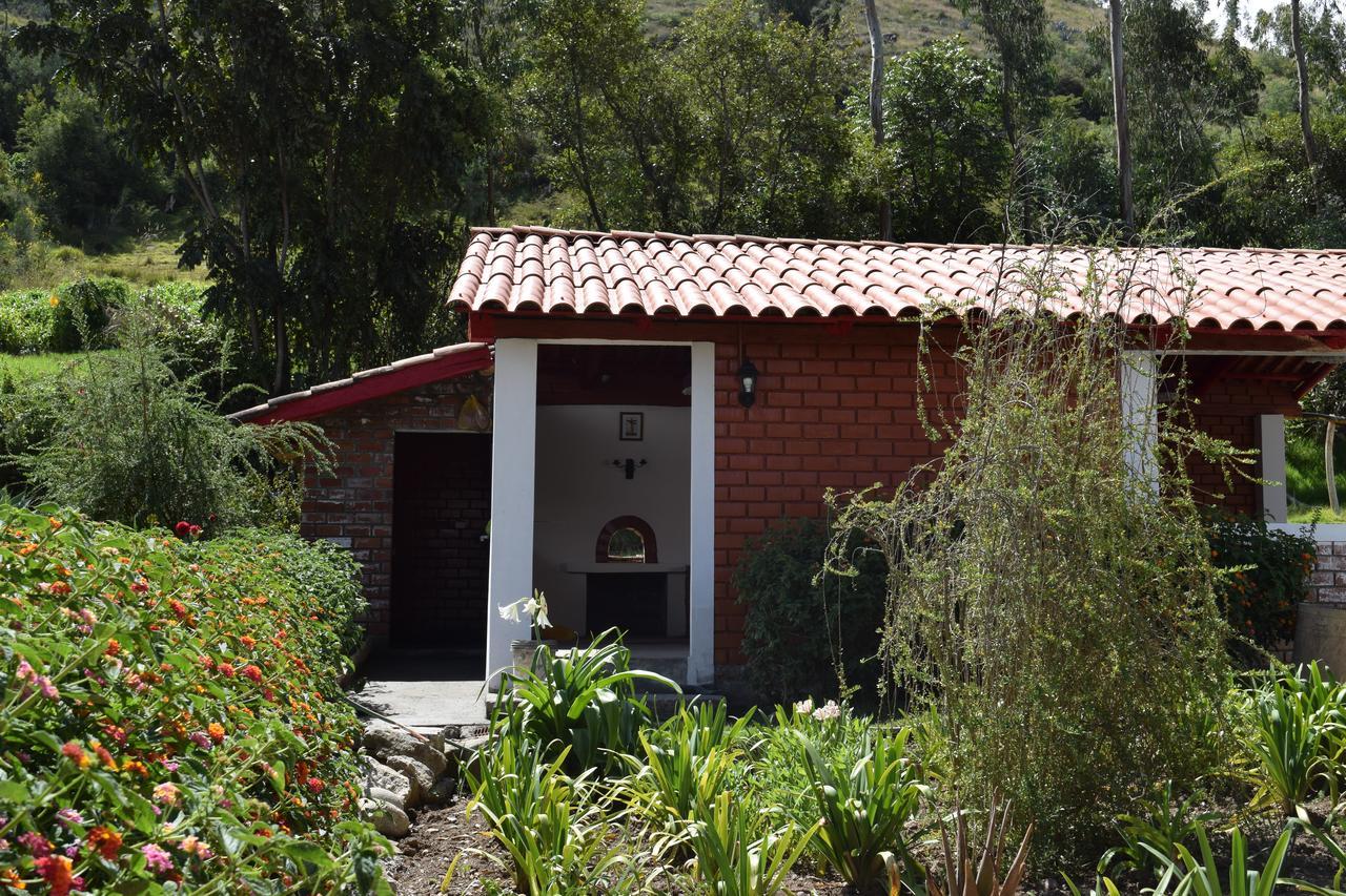 La Casita De Mi Abuela Hostel Mancos Bagian luar foto