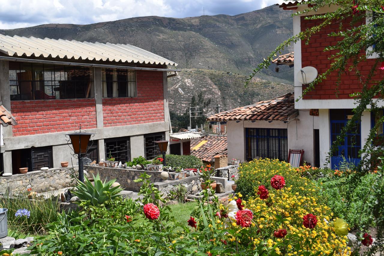 La Casita De Mi Abuela Hostel Mancos Bagian luar foto