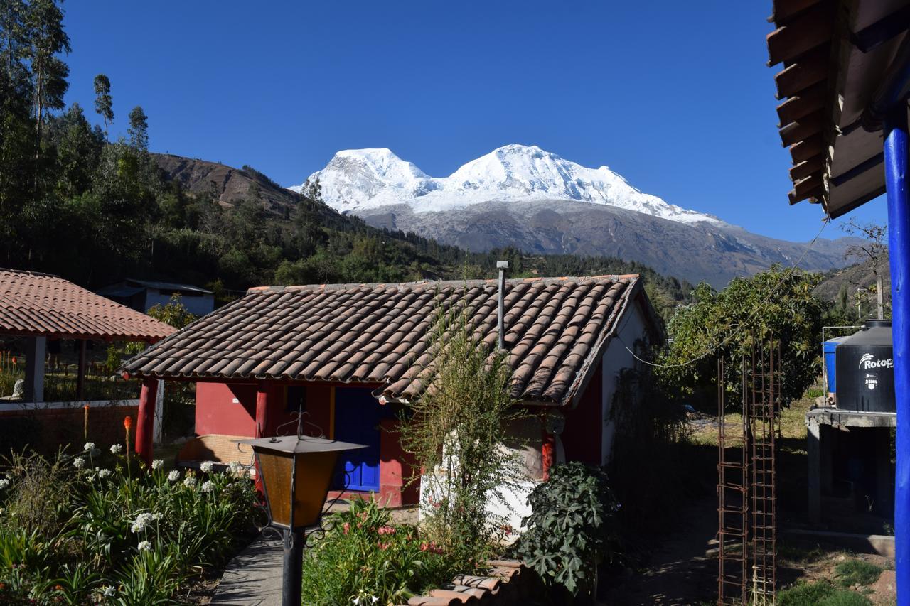 La Casita De Mi Abuela Hostel Mancos Bagian luar foto